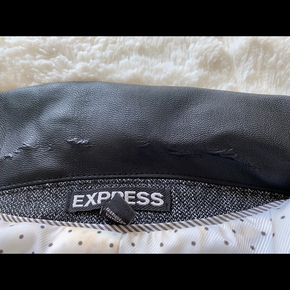 Express women’s skirt suit - Picture 7 of 8
